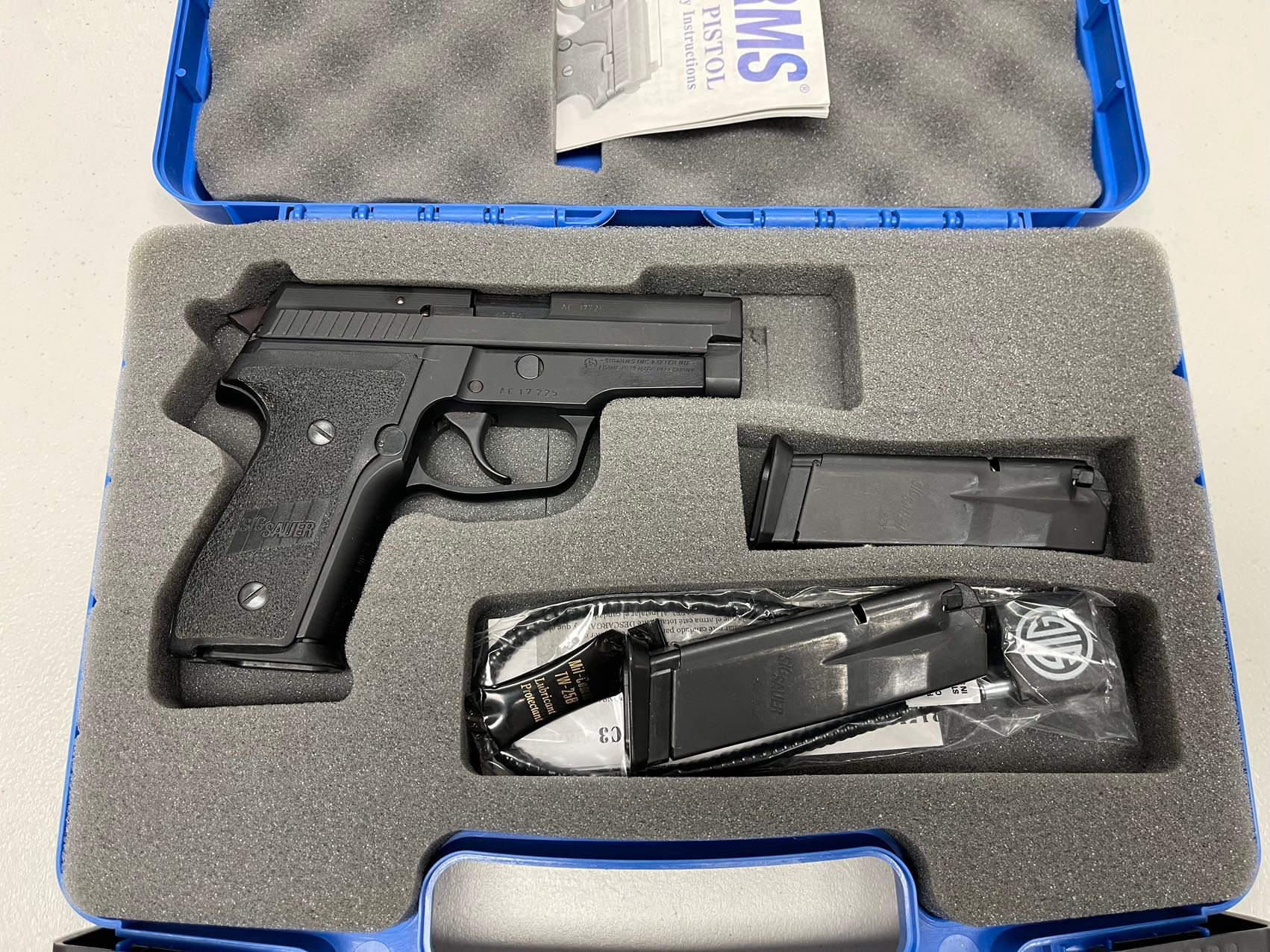 SIG ARMS AG P229